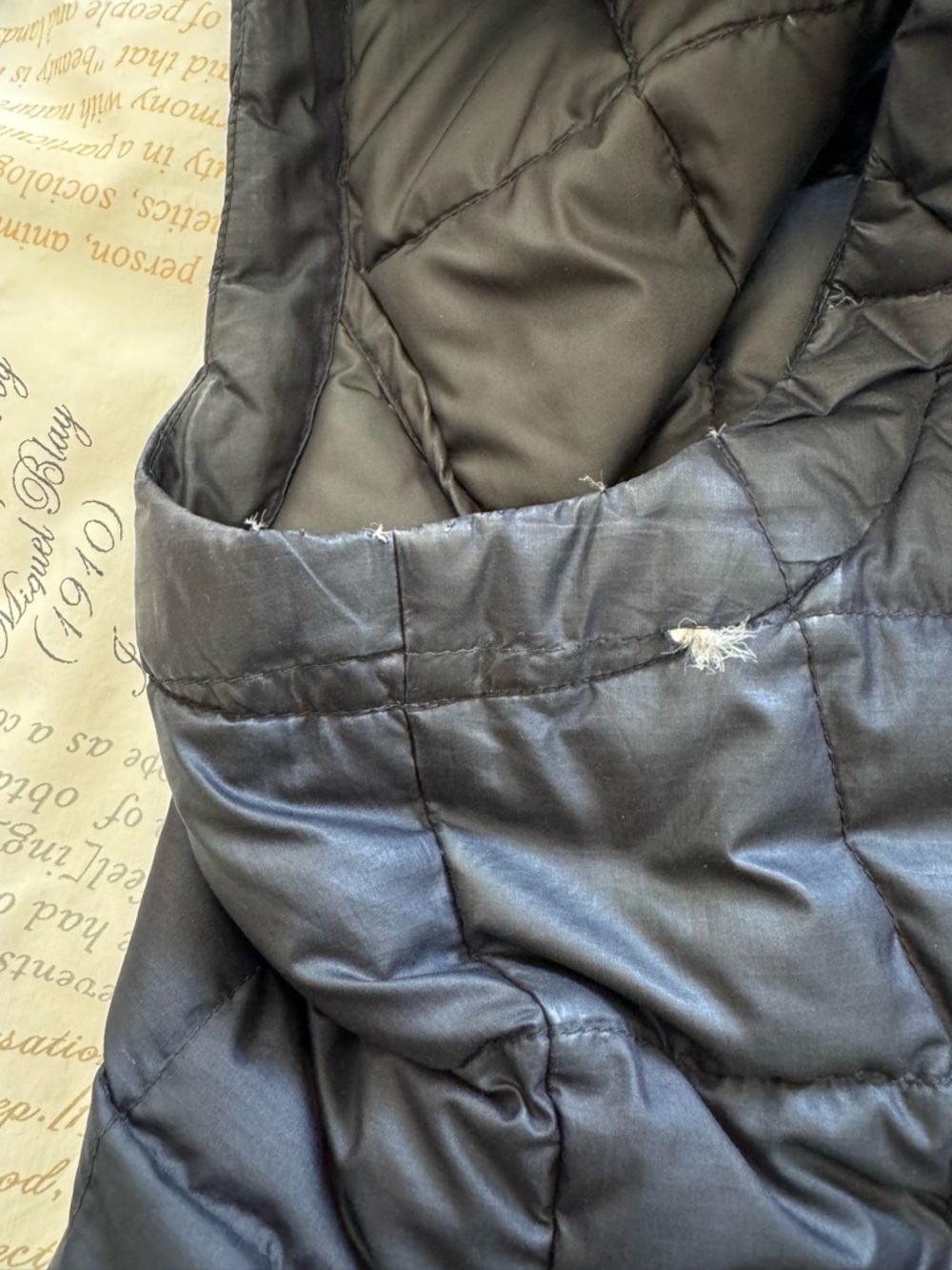 Marmot Black down fill puffer Vest - Picture 12 of 15